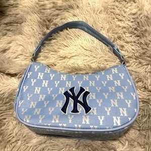 NY purses